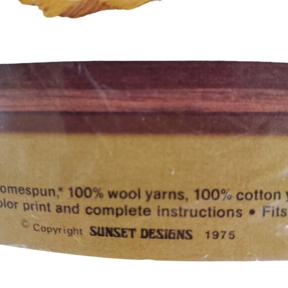 1975 Embroidery Crewel Craft Sewing Kit Wheat Floral Bouquet #286 Sunset Designs - Picture 4 of 5